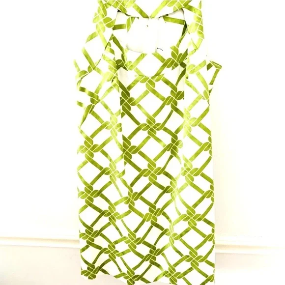 MILLY of New York Cutout Geometric Print
Green/ White Jacquard Mini Dress - Picture 4 of 9